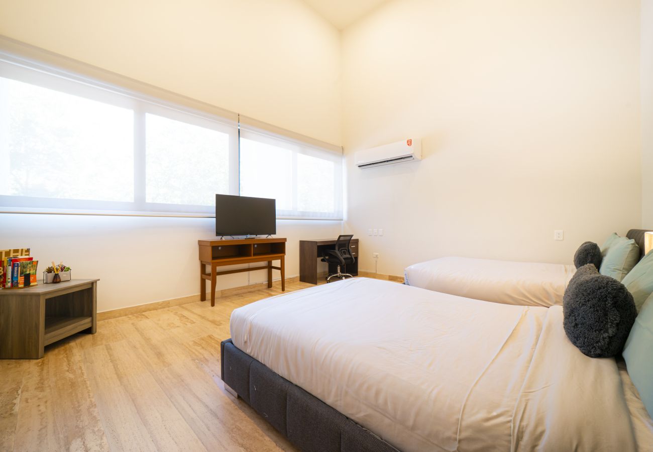 Residencial en Playa del Carmen - Anahuac 110