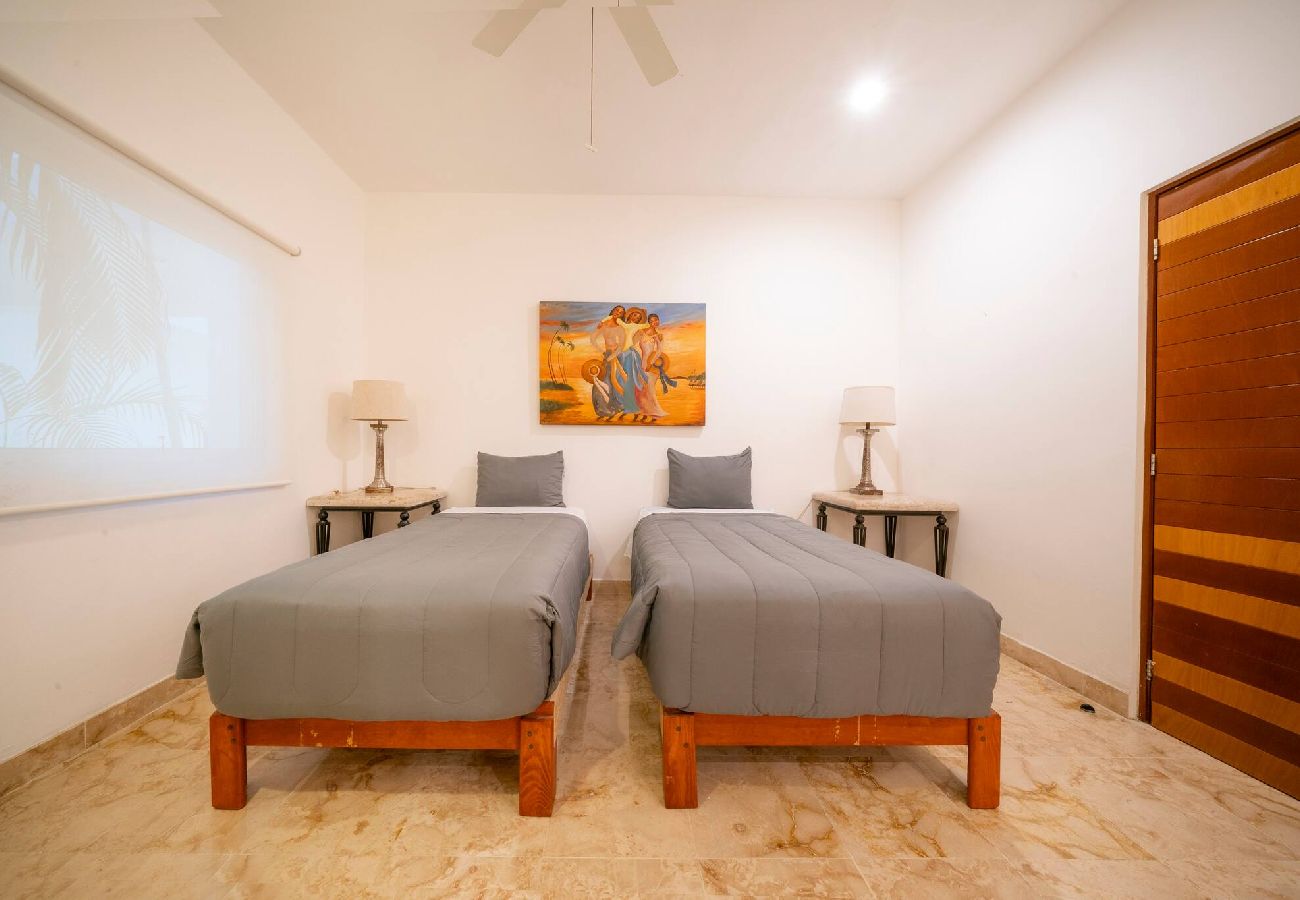 Residencial en Playa del Carmen - CDM 113