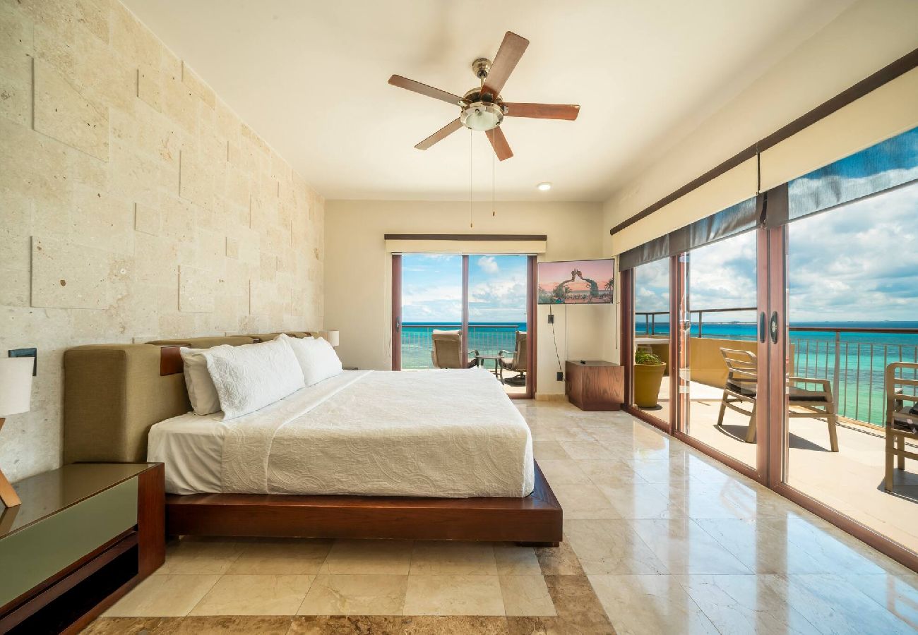 Residencial en Playa del Carmen - El Faro Surf 408