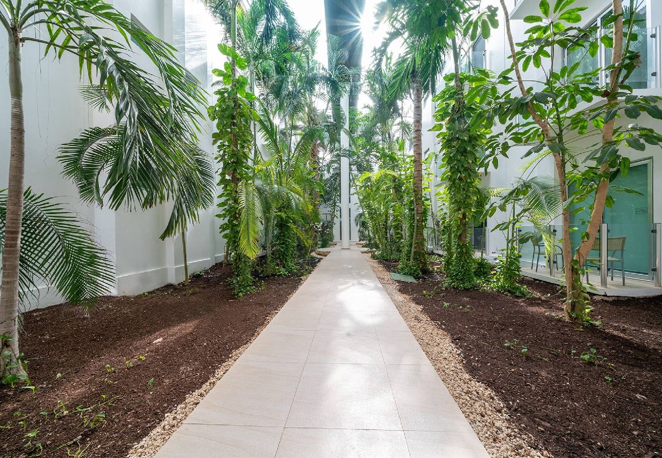 Condominium in Playa del Carmen - Nubes