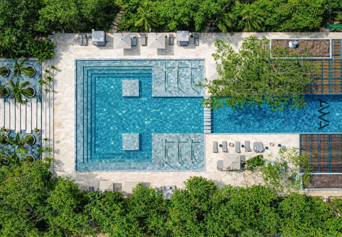 Condominium in Playa del Carmen - Anahuac 110