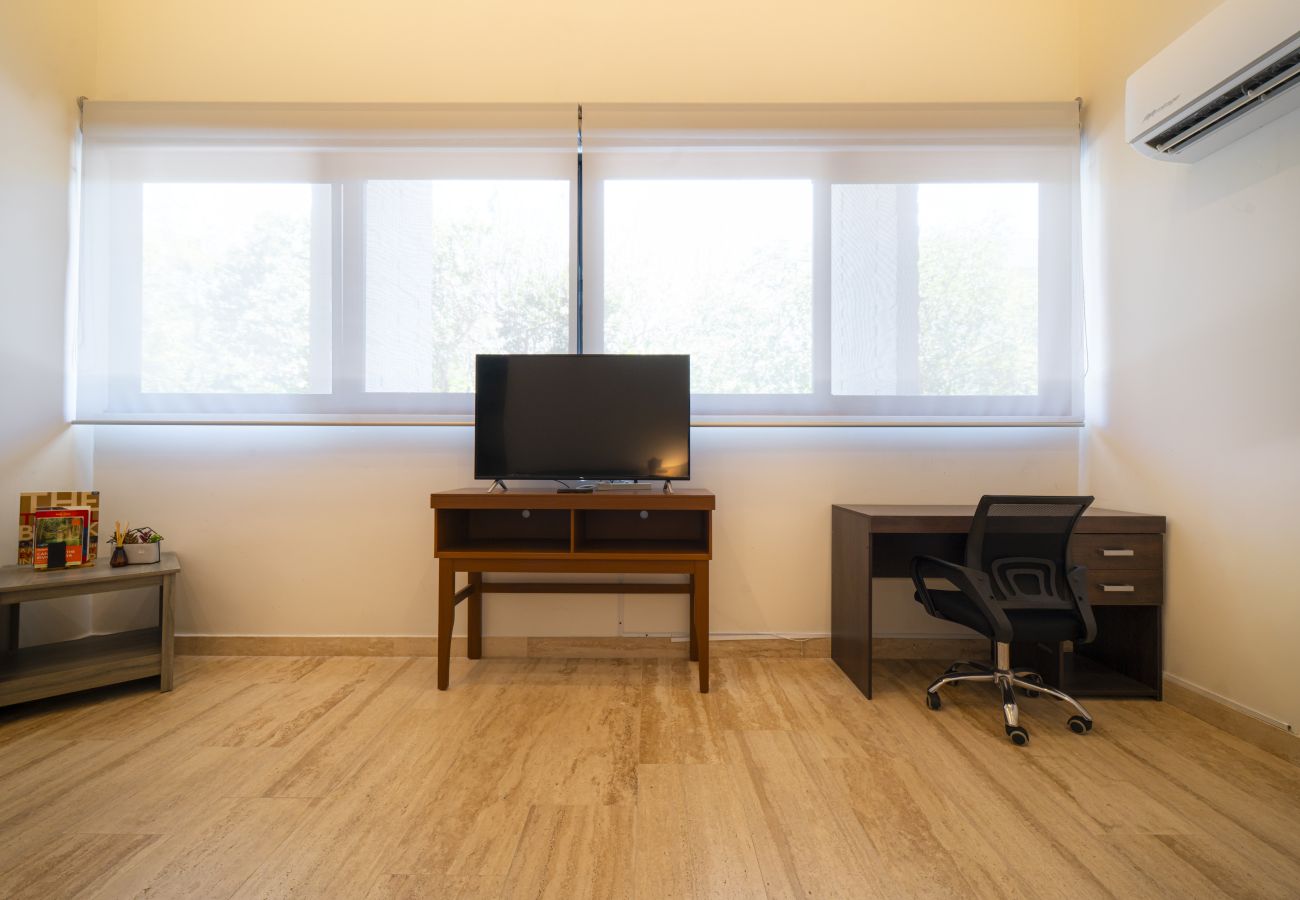 Condominium in Playa del Carmen - Anahuac 110