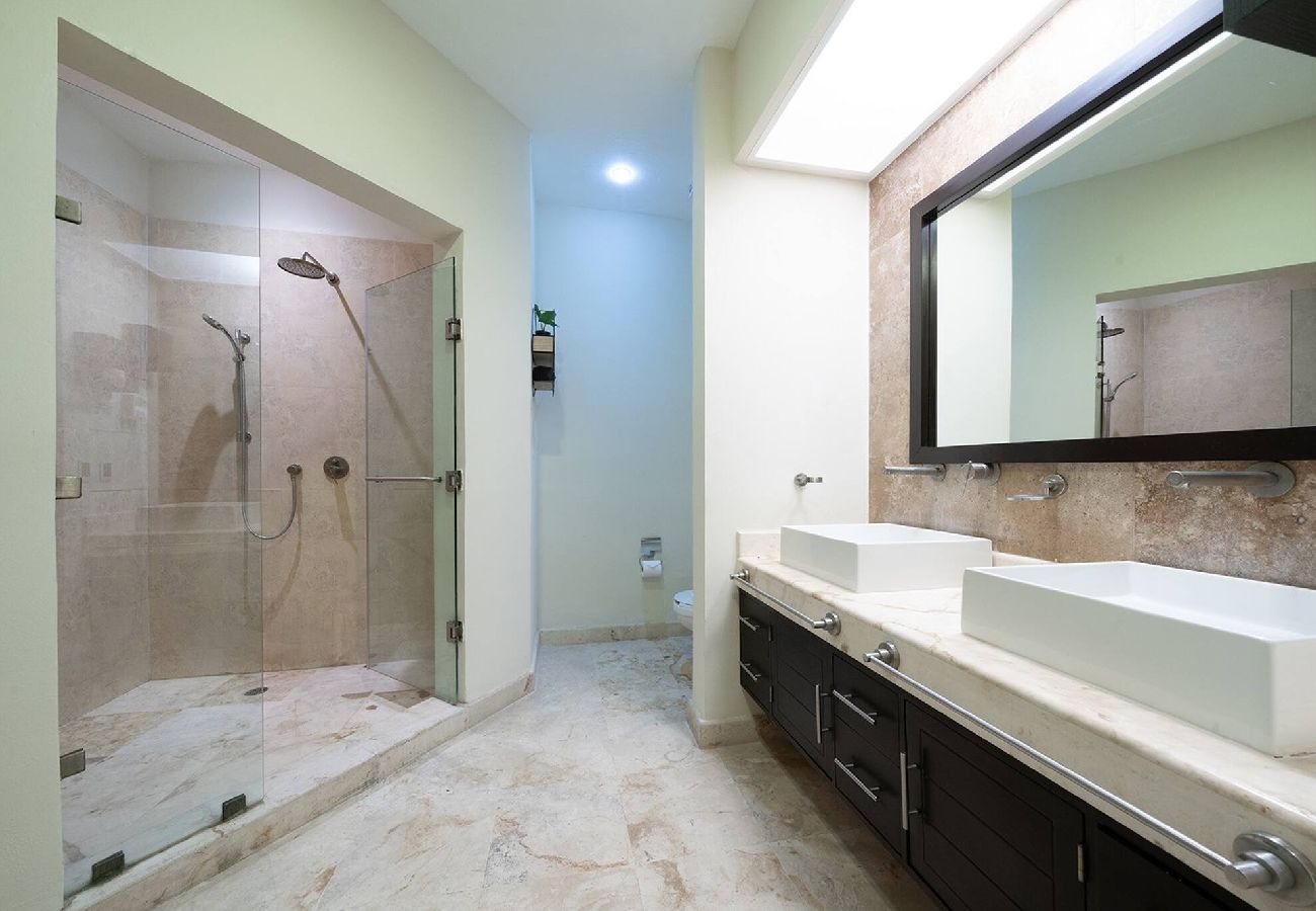 Condominium in Playa del Carmen - El Faro Surf 405