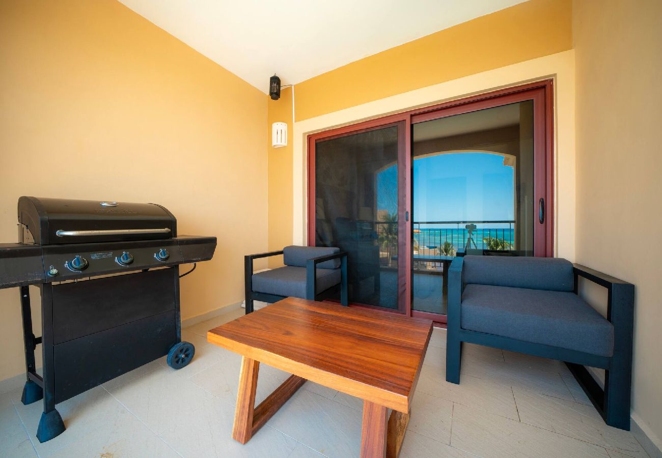 Condominium in Playa del Carmen - El Faro Surf 405