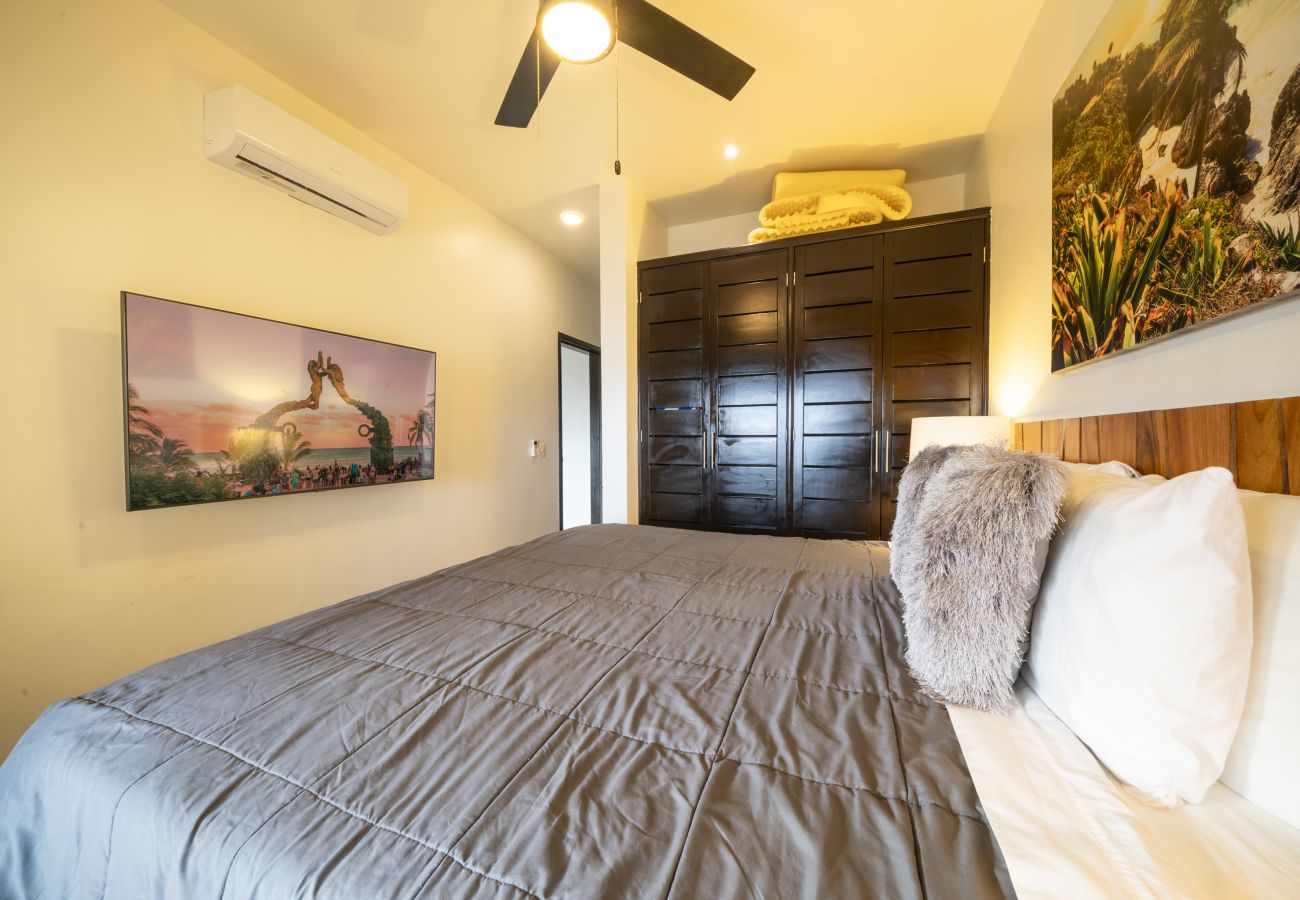 Condominium in Playa del Carmen - El Faro Surf 405