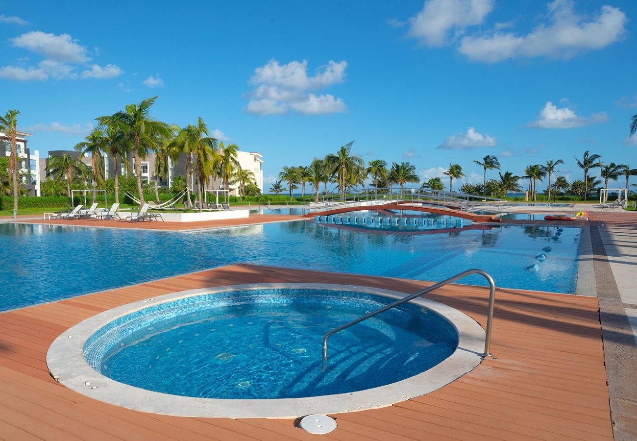 Condominium in Playa del Carmen - Colibri 323 S