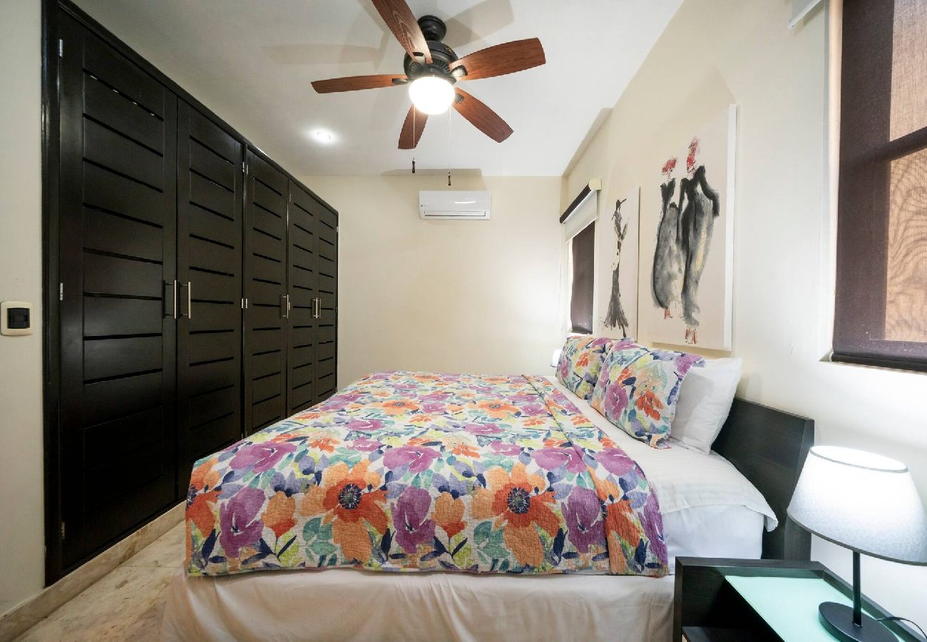 Condominium in Playa del Carmen - El Faro Surf 301