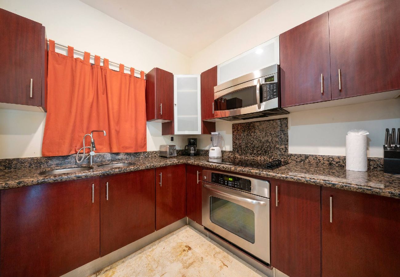 Condominium in Playa del Carmen - El Faro Surf 301