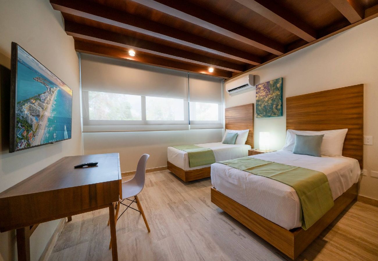 Condominium in Playa del Carmen - AWA F107