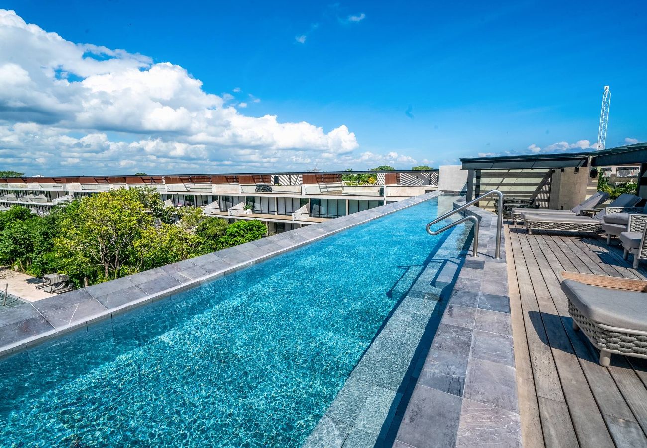 Condominium in Playa del Carmen - AWA F107