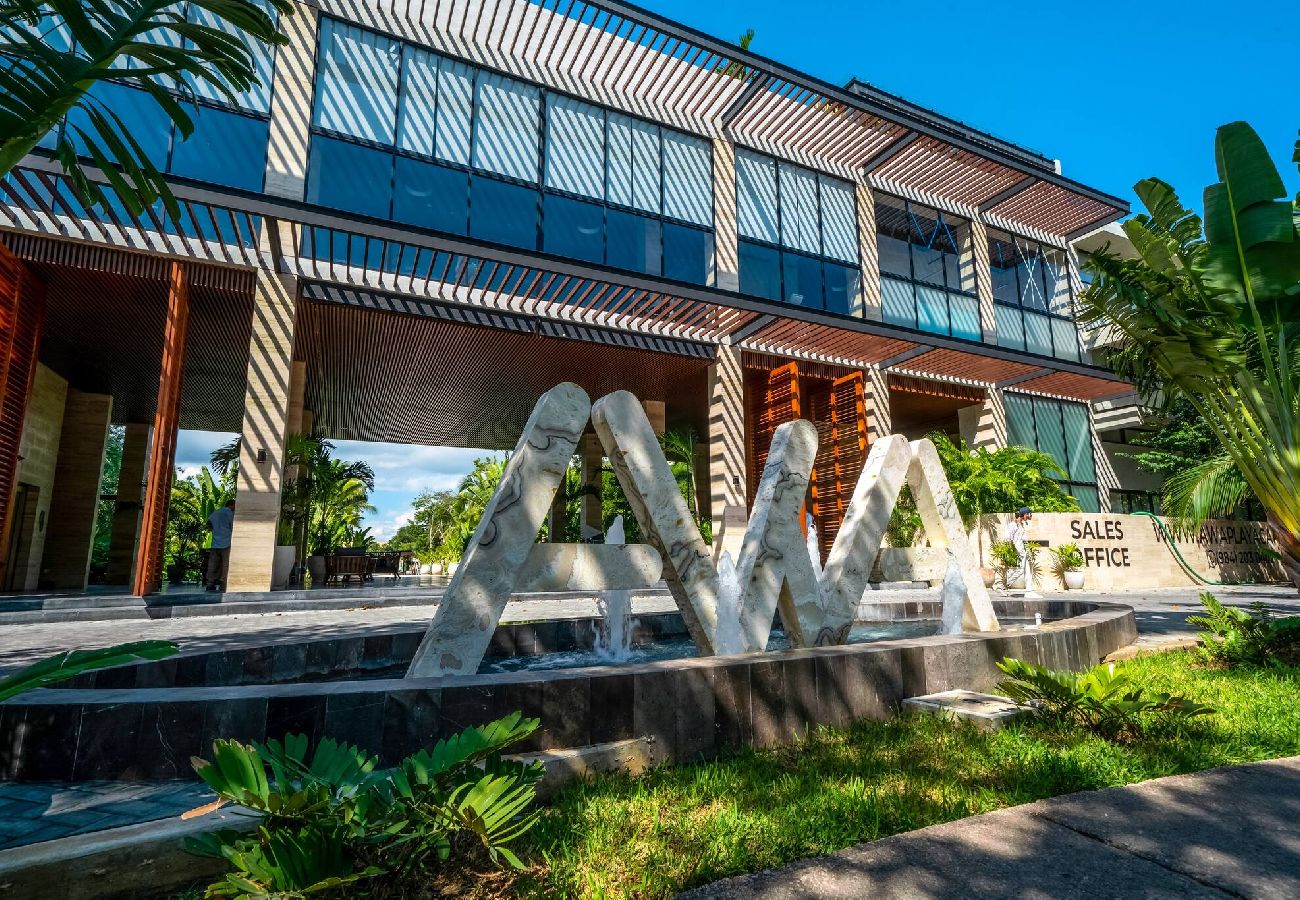 Condominium in Playa del Carmen - AWA F107