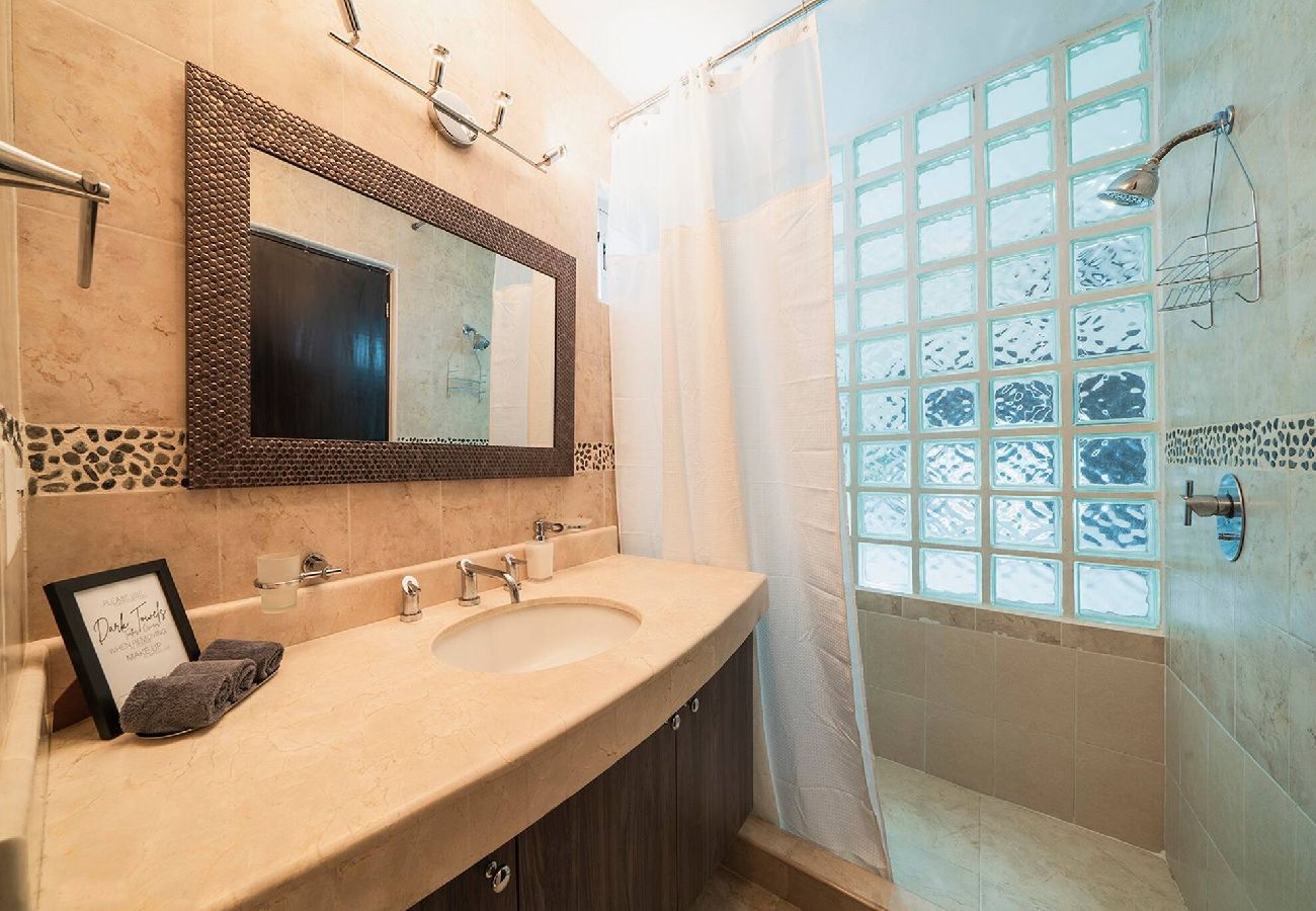 Condominium in Playa del Carmen - Melrose Place #C4