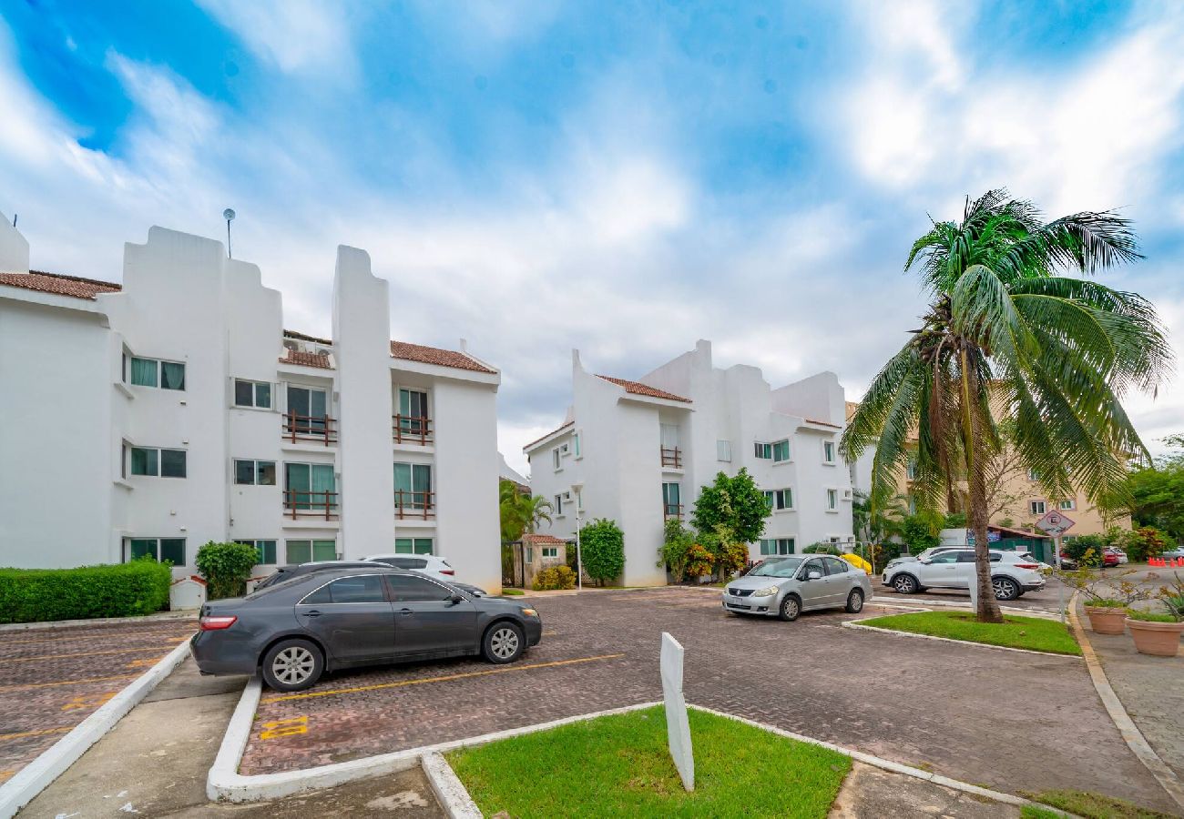 Condominium in Playa del Carmen - Melrose Place #C4