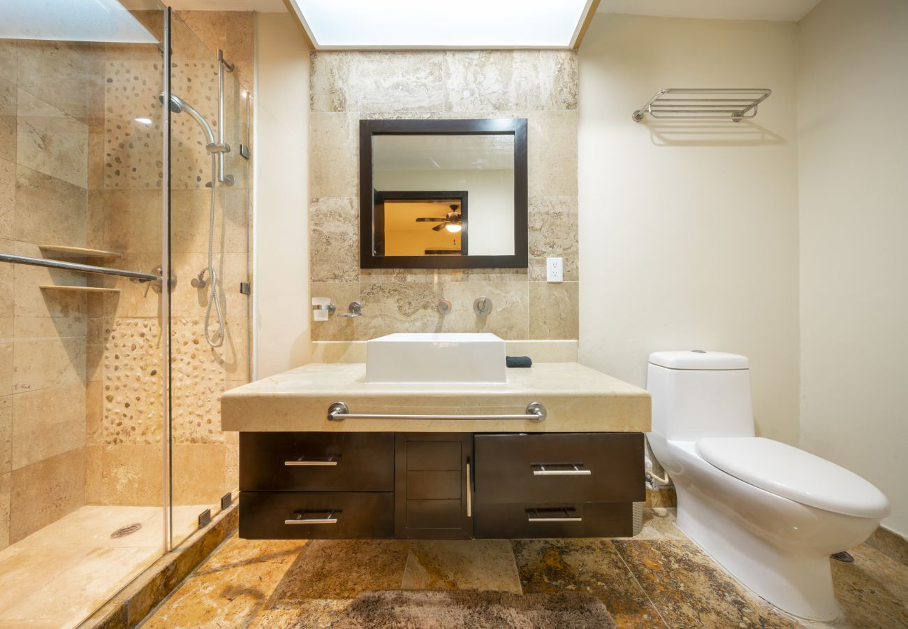 Apartment in Playa del Carmen - El Faro Reef 301