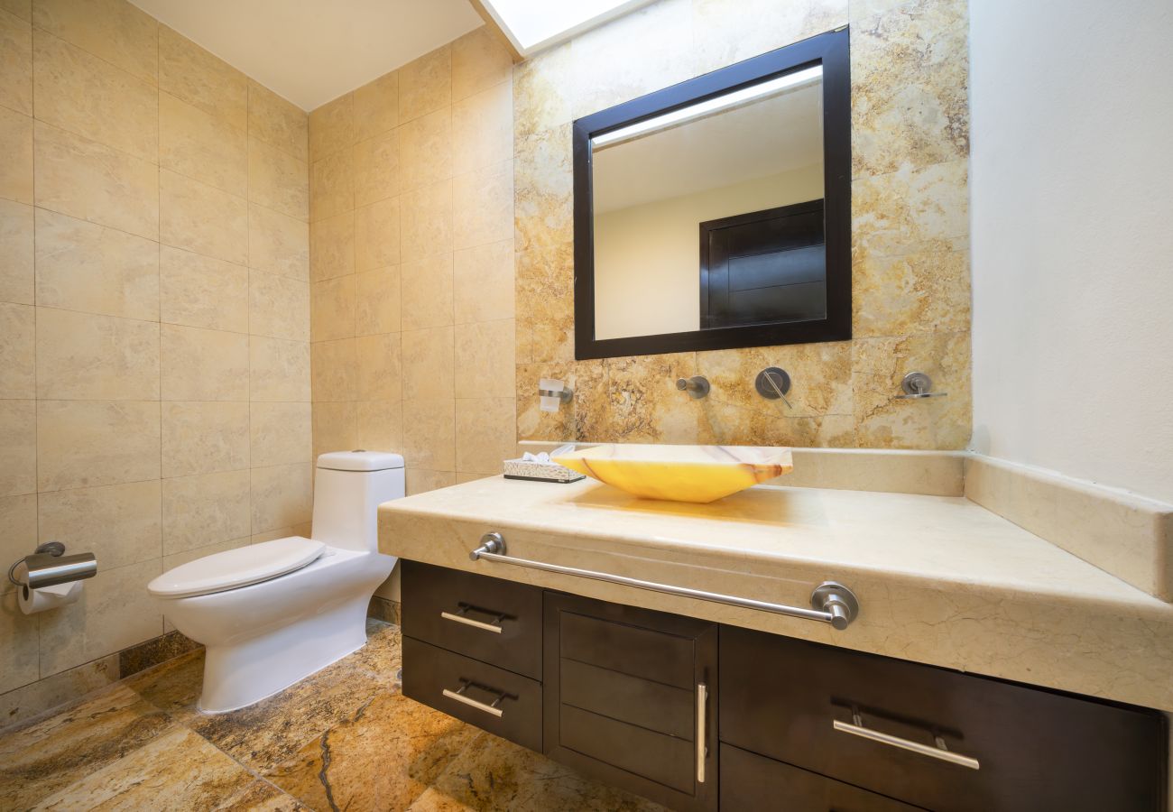 Apartment in Playa del Carmen - El Faro Reef 301
