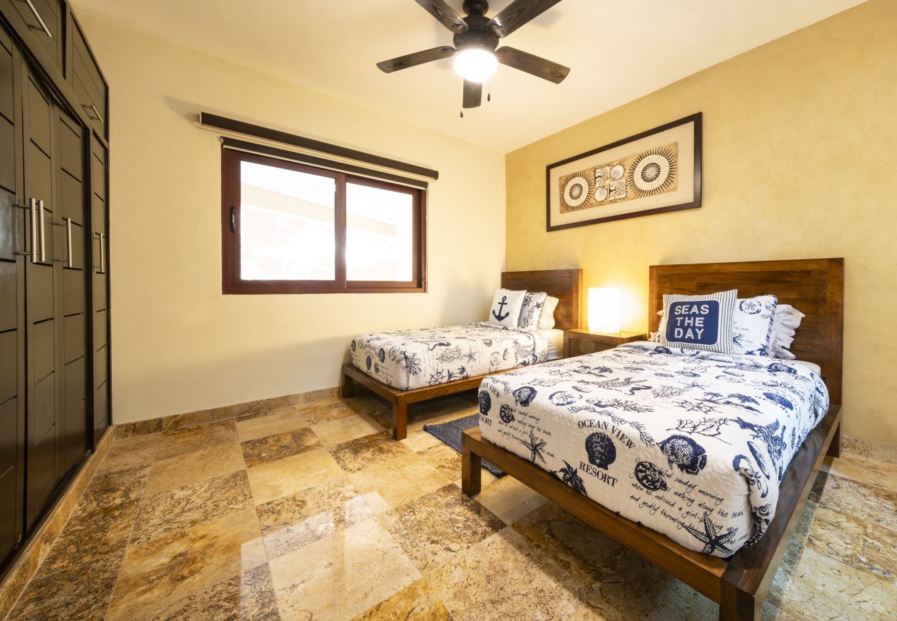 Apartment in Playa del Carmen - El Faro Reef 301