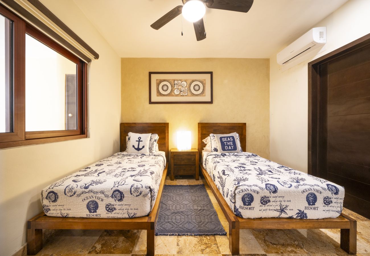 Apartment in Playa del Carmen - El Faro Reef 301